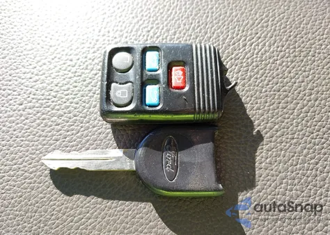 2007 Ford Expedition Eddie Bauer из США, поврежденный, VIN 1FMFU17577LA62327